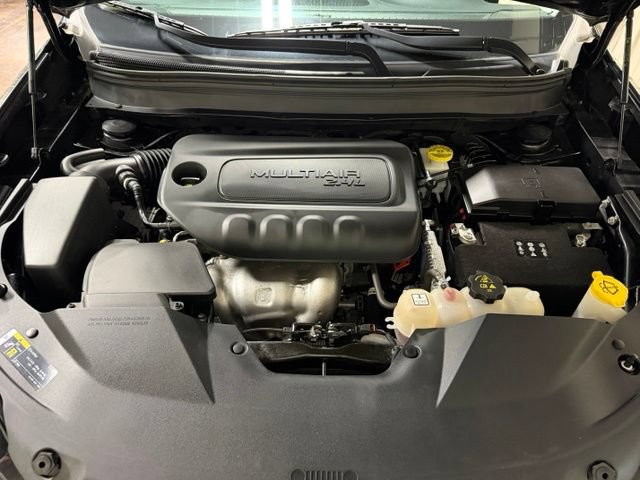 Used 2021 Jeep Cherokee Latitude Plus FWD image 42