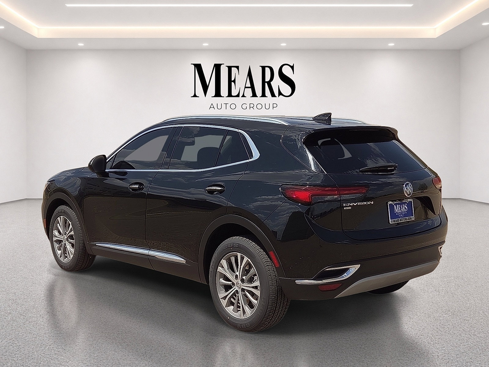 Used 2023 Buick Envision Preferred AWD/4WD image 3