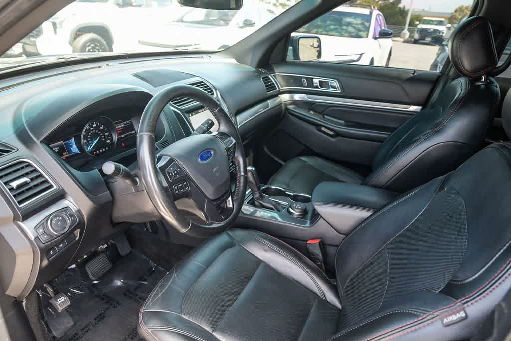 Used 2017 Ford Explorer Sport AWD/4WD image 16