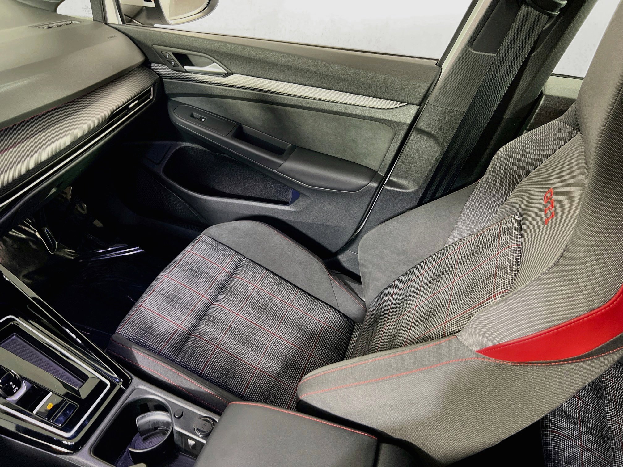 Used 2025 Volkswagen GTI S FWD image 23