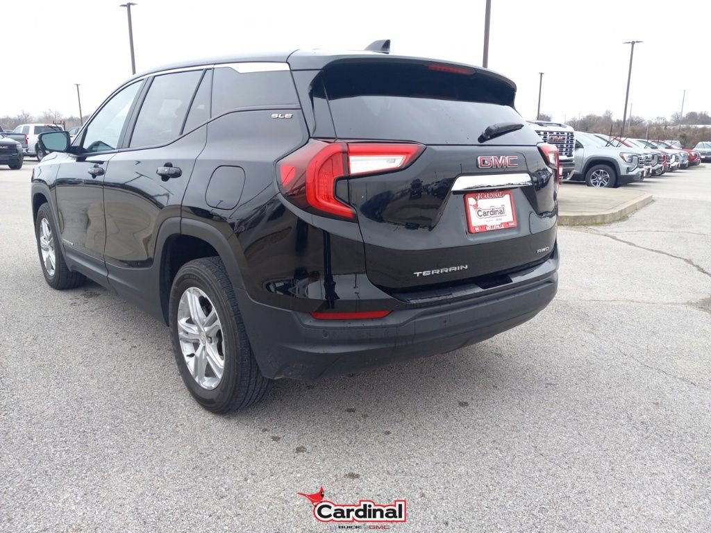 Used 2022 GMC Terrain SLE w/ Fleet Convenience Package image 13