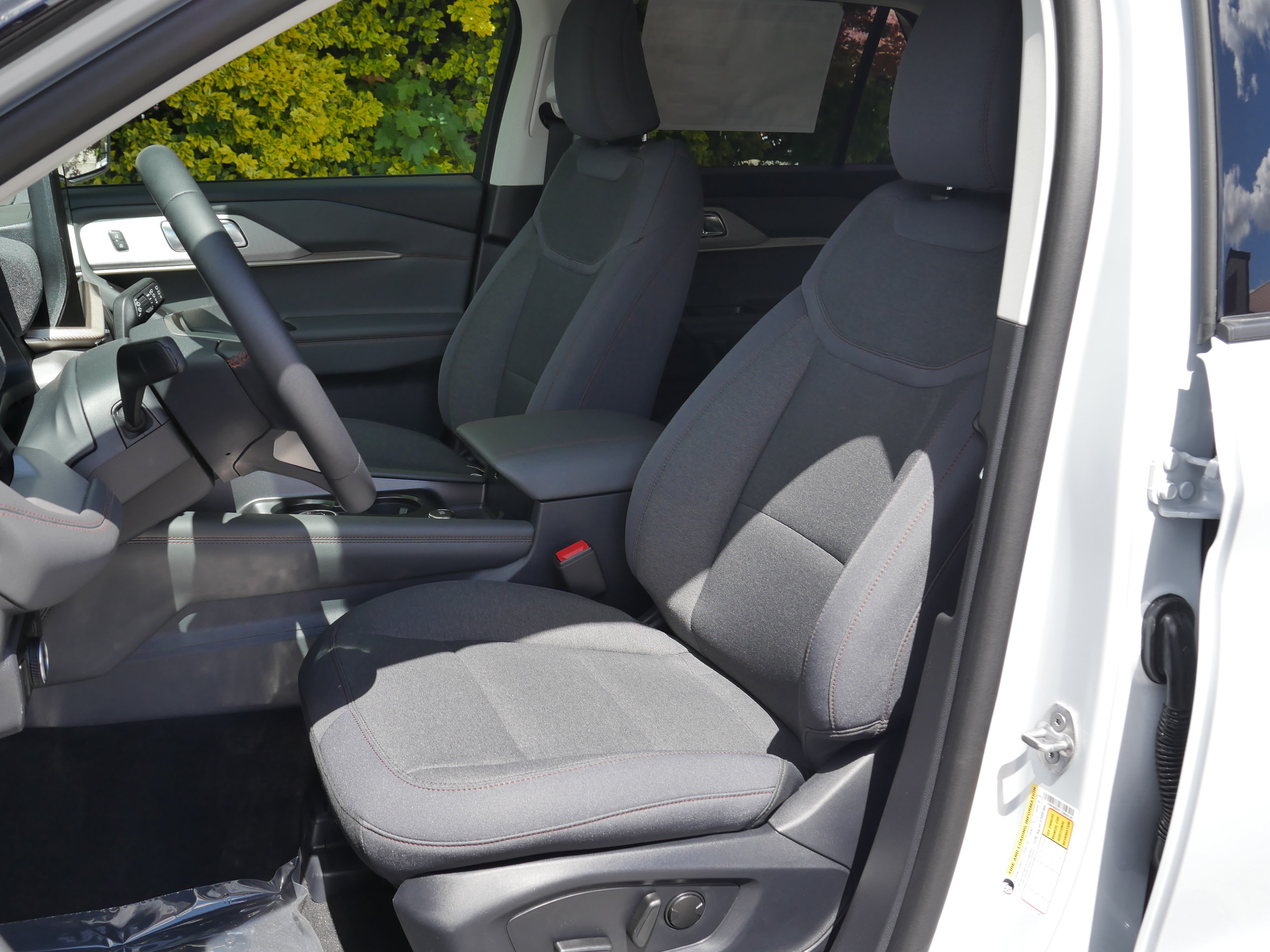 New 2026 Ford Explorer Active AWD/4WD image 33