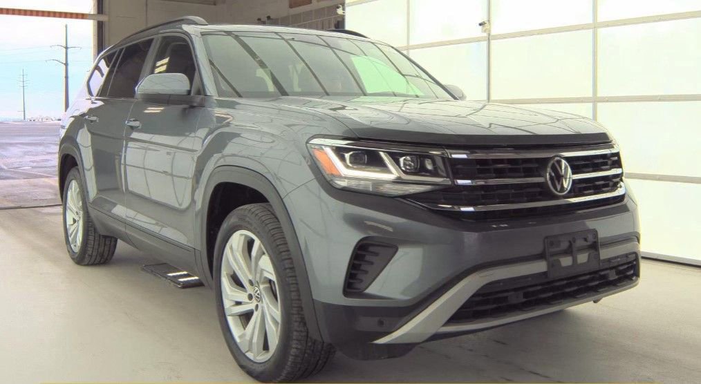 Used 2022 Volkswagen Atlas SE w/ Panoramic Sunroof Package image 4