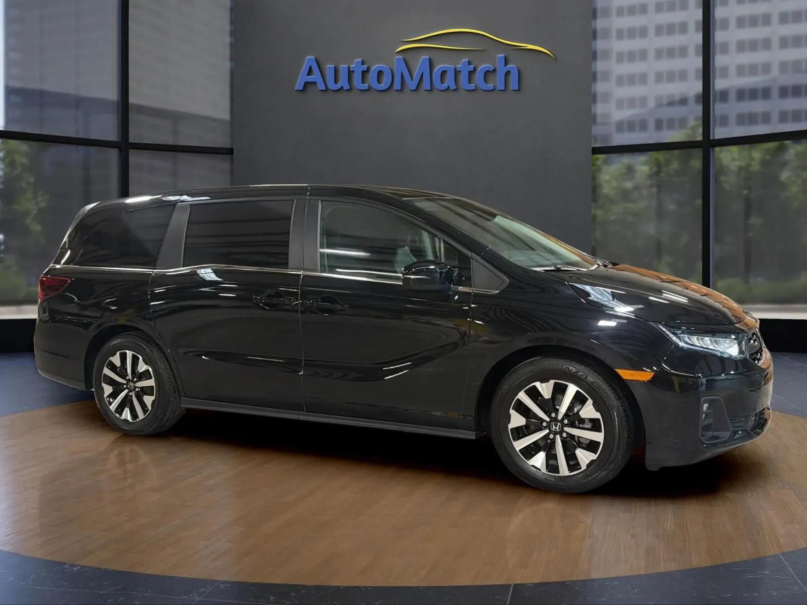 Used 2025 Honda Odyssey EX-L image 13