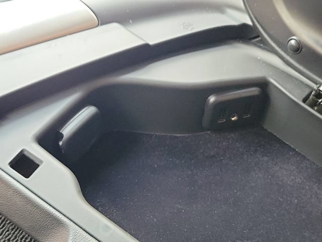 Certified 2017 Chevrolet Corvette Grand Sport RWD image 32