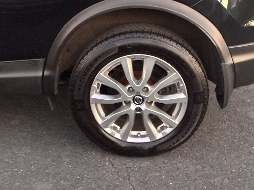 Used 2021 Nissan Rogue Sport S AWD/4WD image 45