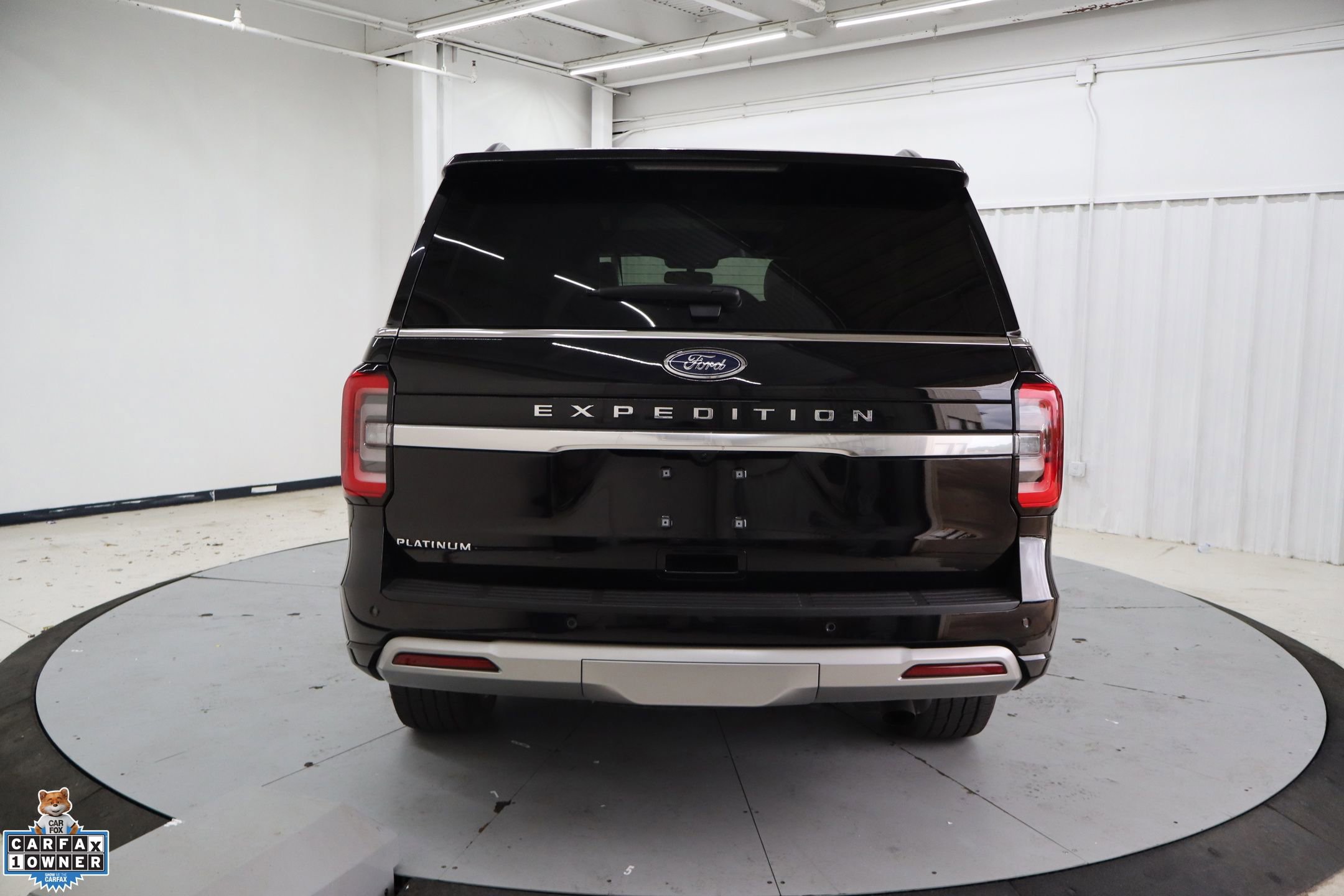 Certified 2024 Ford Expedition Platinum image 6