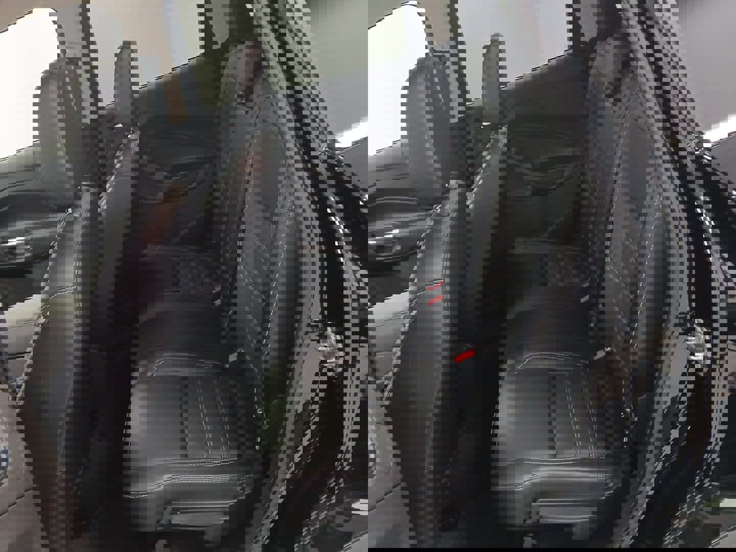 Used 2019 Ford Escape Titanium w/ U9j03 - Titanium Tow Package image 16