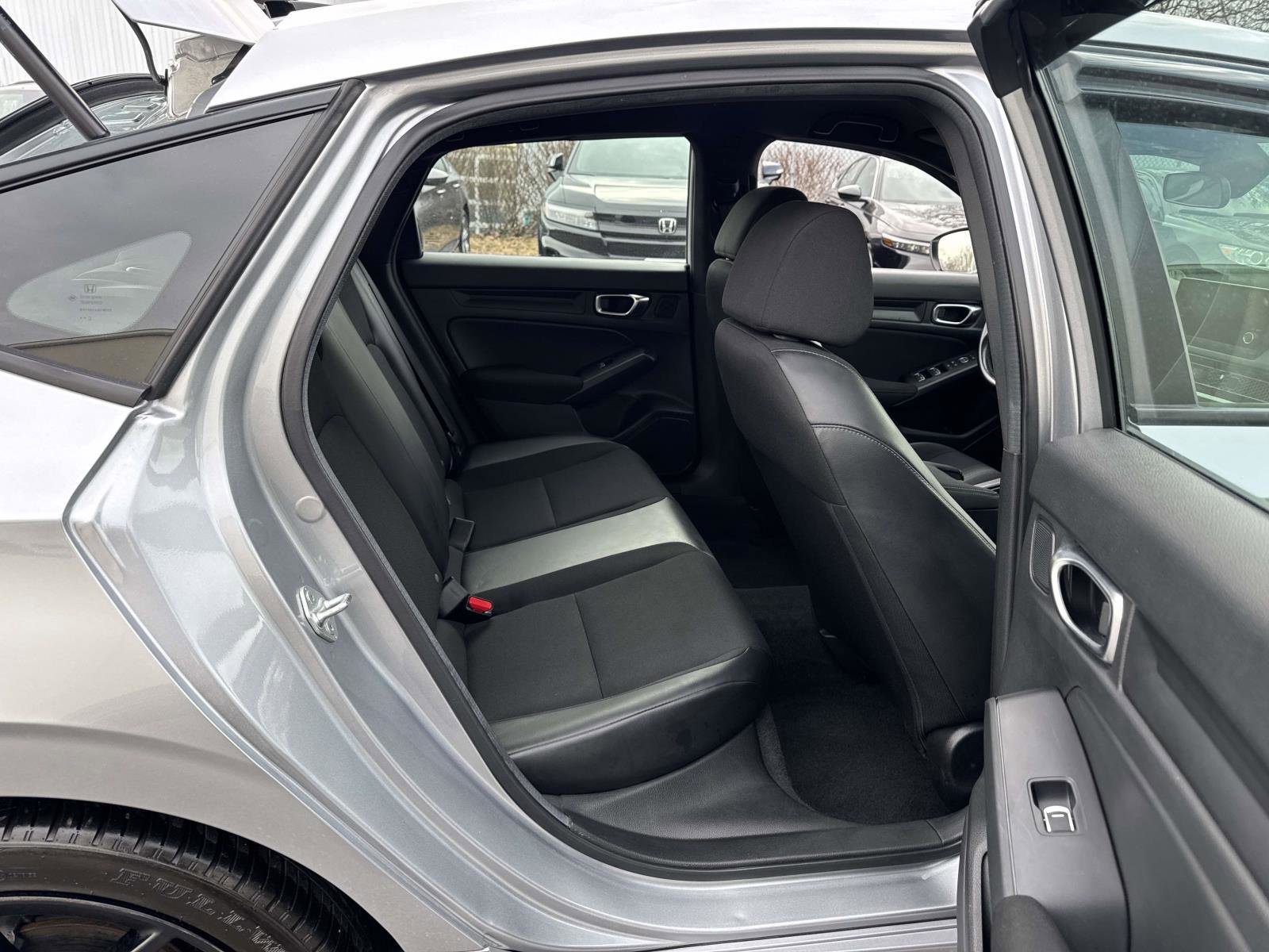Used 2024 Honda Civic Sport image 16