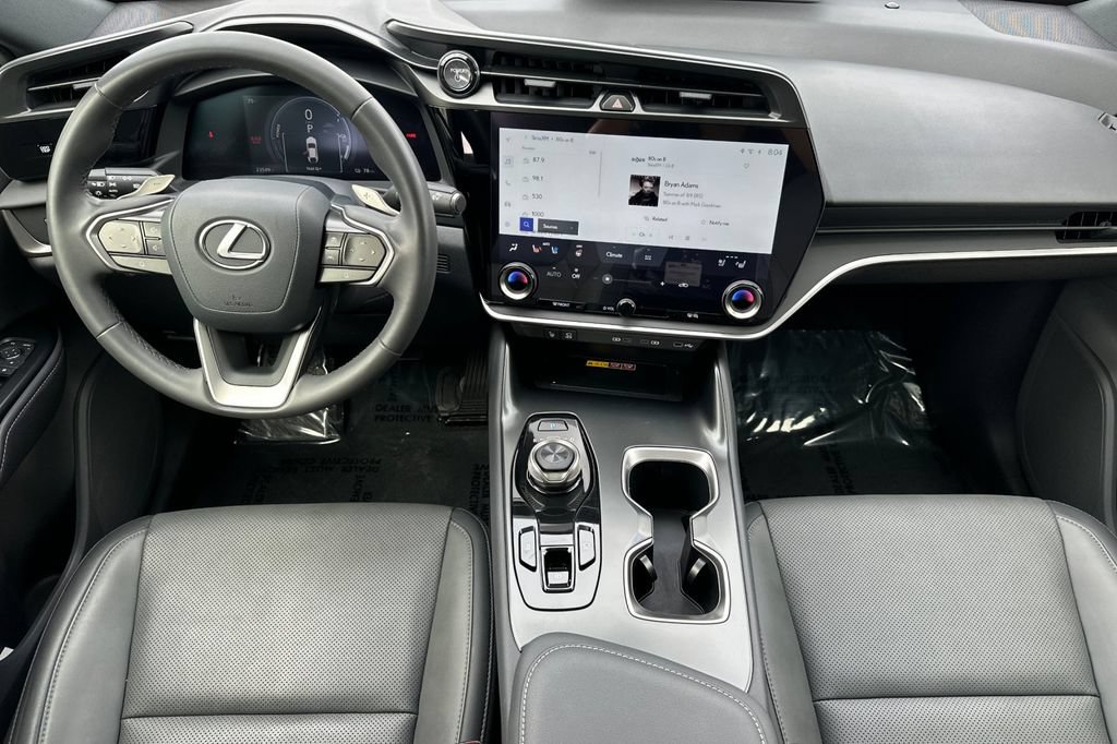 Certified 2023 Lexus RZ 450e Premium w/ Technology Package AWD/4WD image 13