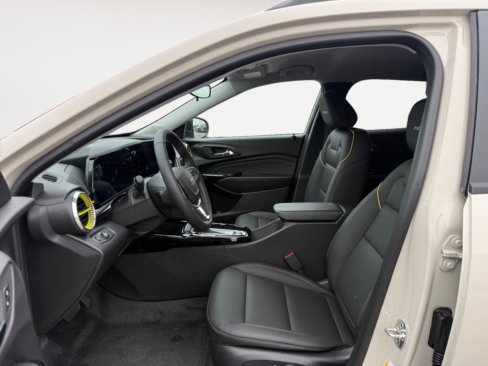 New 2026 Chevrolet Trax ACTIV w/ Driver Confidence Package FWD image 10
