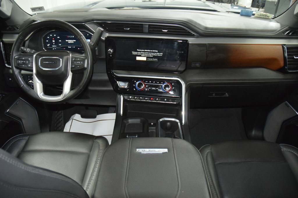 Used 2024 GMC Sierra 2500 Denali w/ Technology Package image 33