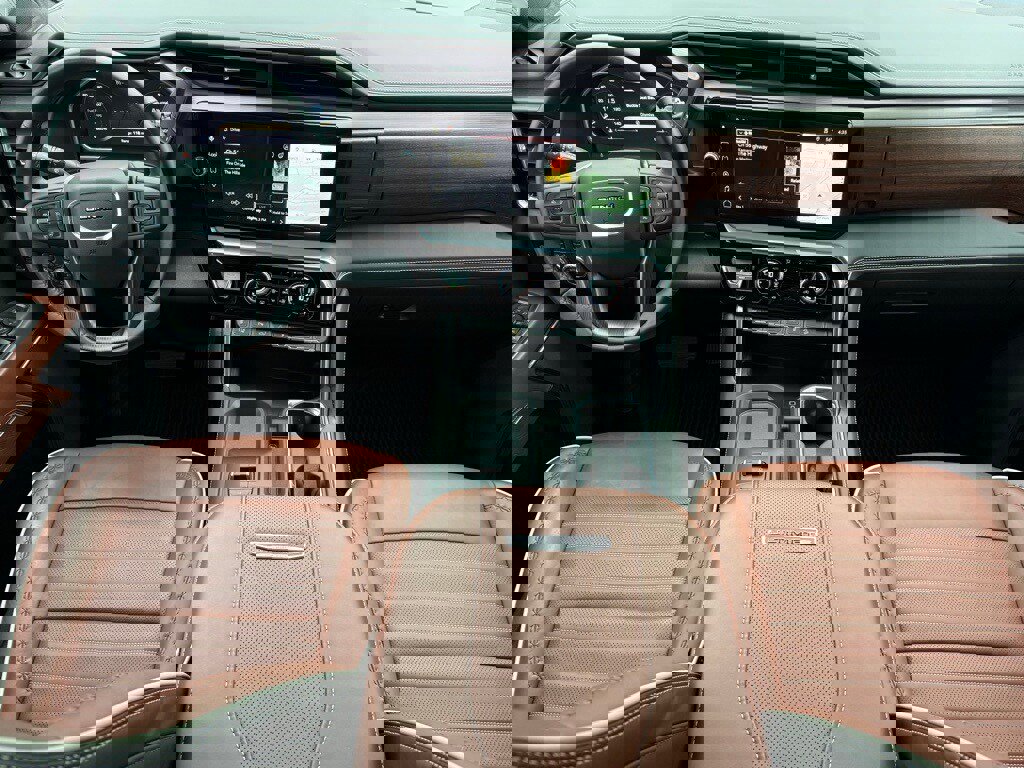 Used 2026 GMC Sierra 2500 Denali Ultimate image 4