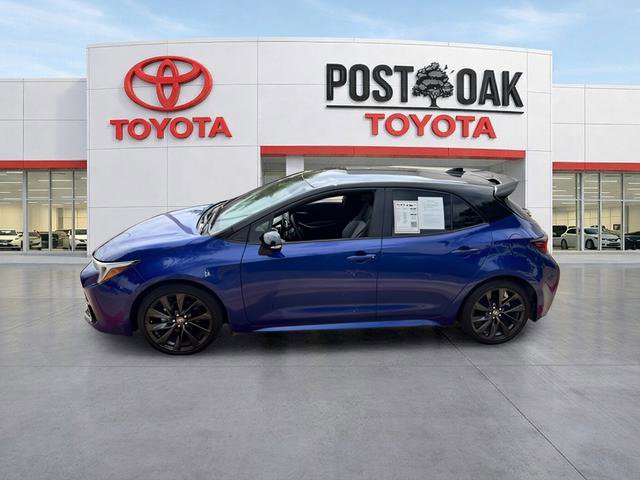 Used 2025 Toyota Corolla XSE image 5