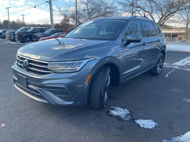Used 2024 Volkswagen Tiguan SE image 5