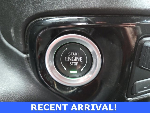 Used 2023 GMC Sierra 1500 Elevation w/ Preferred Package image 13