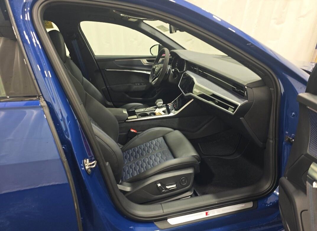 Used 2026 Audi RS 6 performance image 6