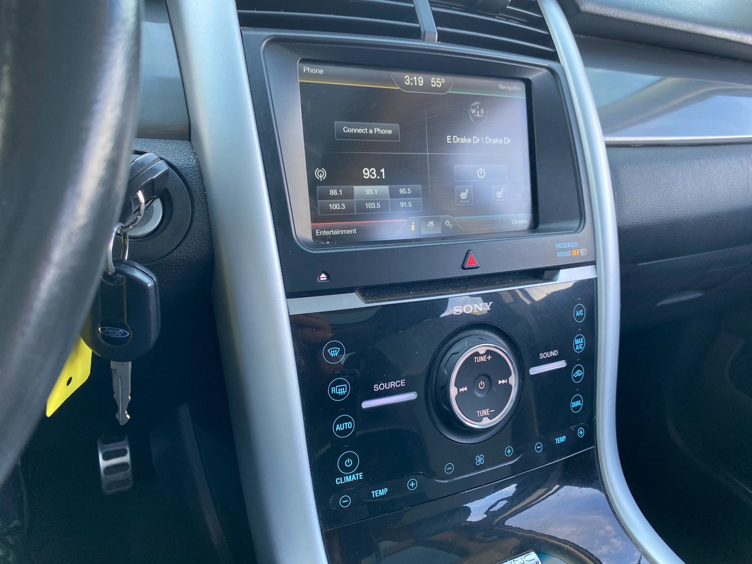 Used 2013 Ford Edge Sport w/ Vision Pkg image 40