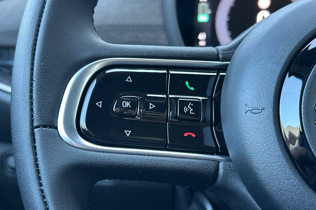 New 2025 FIAT 500 e image 25