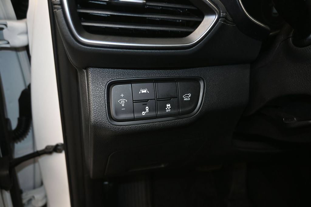 Used 2019 Hyundai Santa Fe FWD image 13