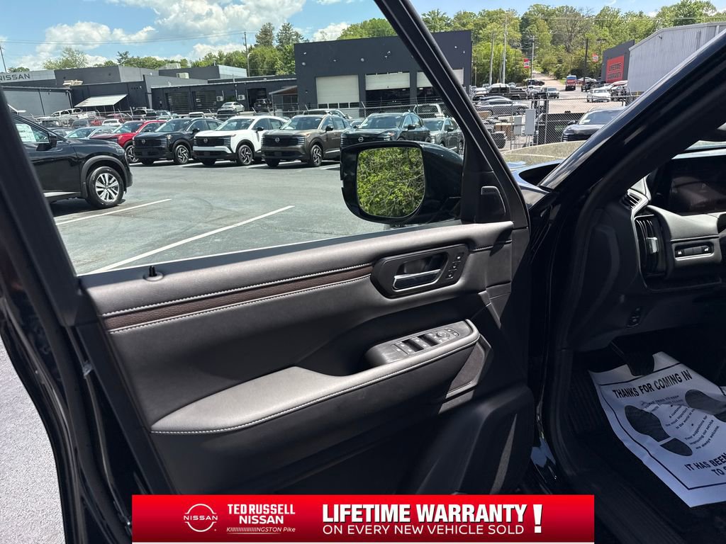 New 2026 Nissan Armada SL RWD image 10