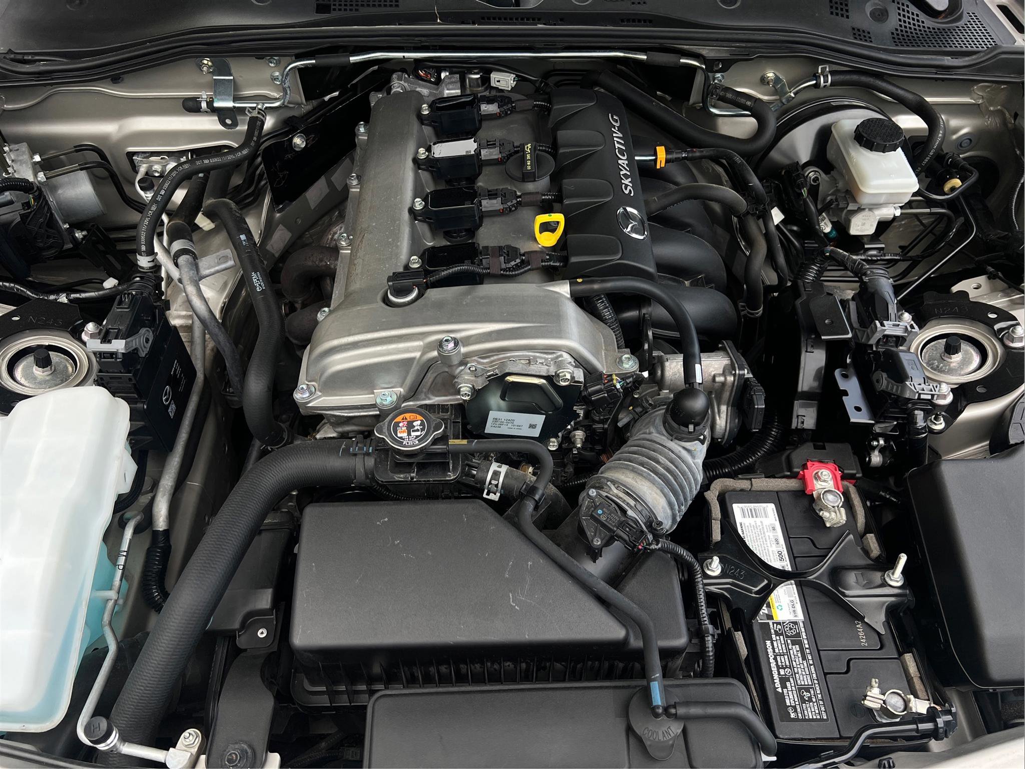 Used 2022 MAZDA MX-5 Miata Sport image 39