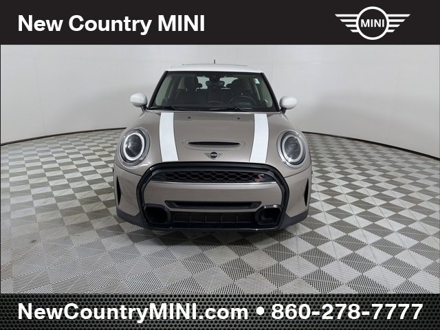 Used 2022 MINI Cooper S image 2