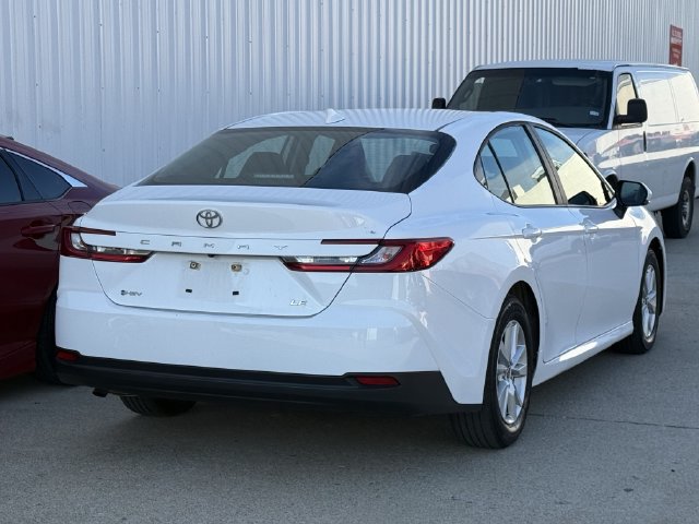 Used 2025 Toyota Camry LE FWD image 4