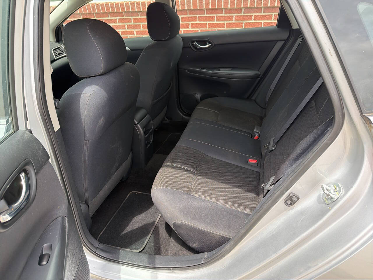 Used 2016 Nissan Sentra S FWD image 20
