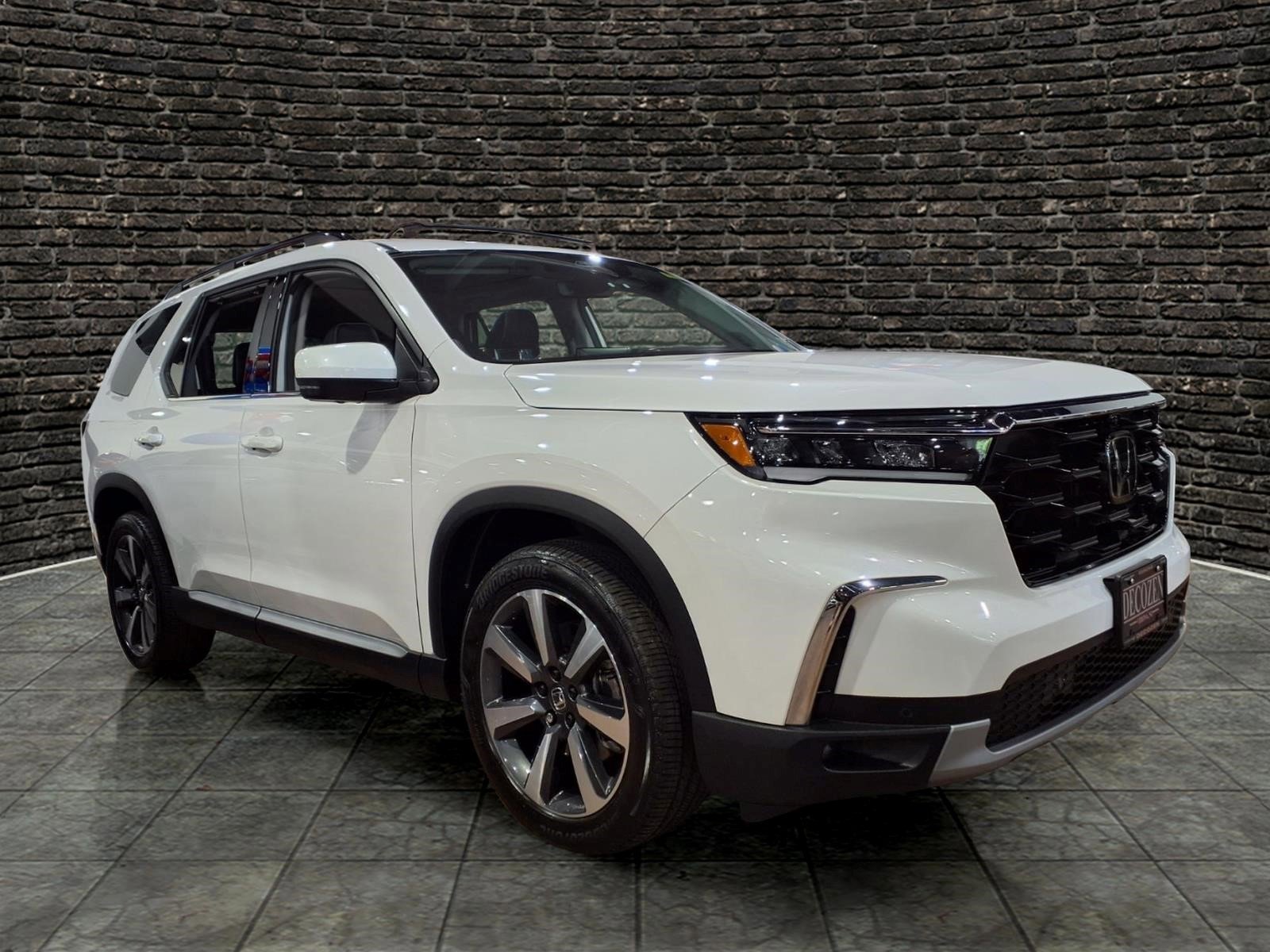 Used 2023 Honda Pilot Elite