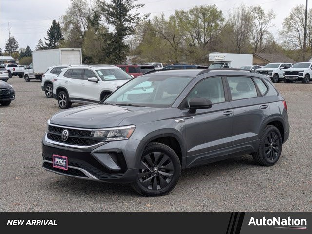 Used 2022 Volkswagen Taos S image 1