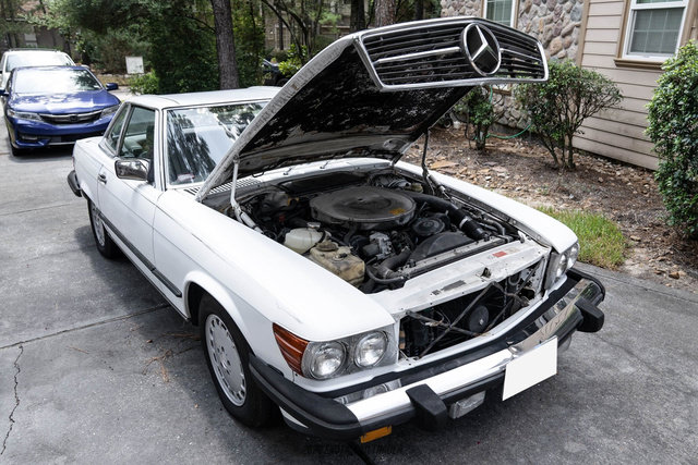 Used 1988 Mercedes-Benz 560 SL image 17