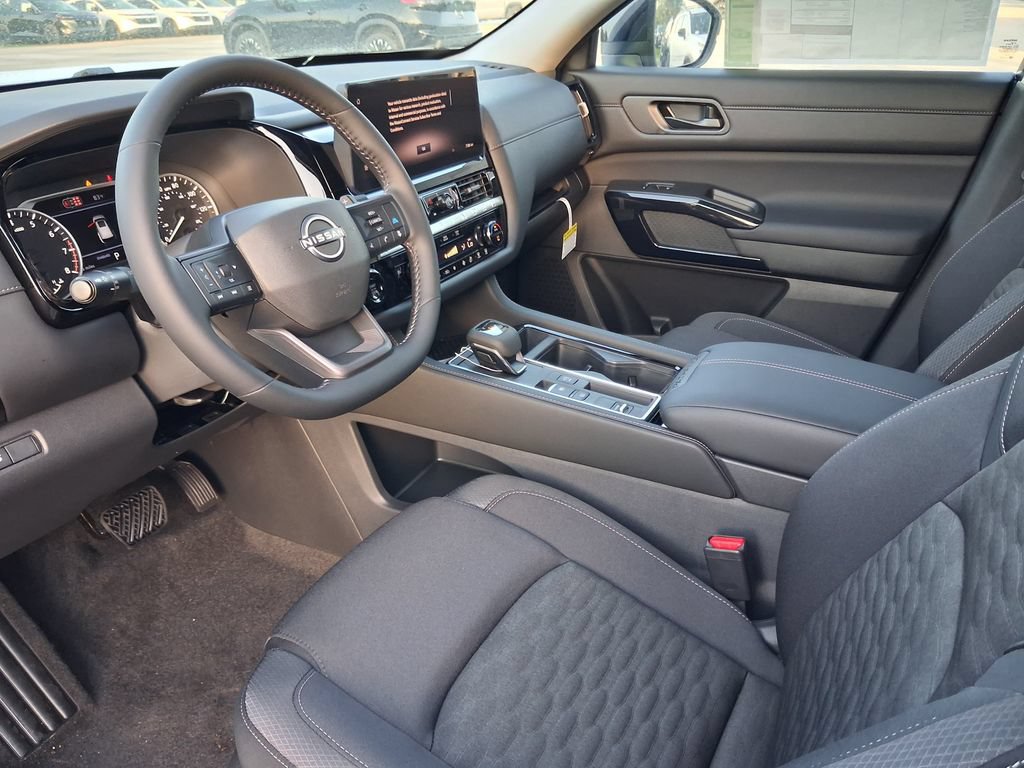 New 2026 Nissan Pathfinder SV FWD image 7