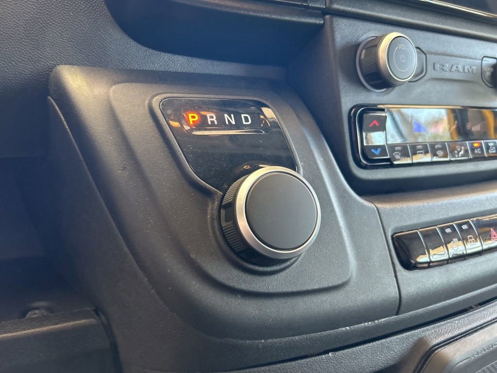 Used 2024 RAM ProMaster 3500 w/ Delivery Van Package image 8