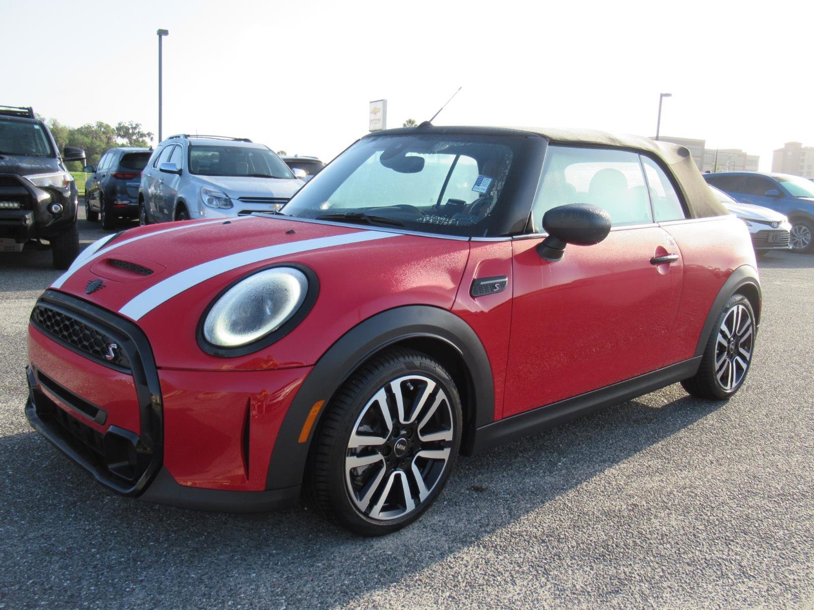Used 2023 MINI Cooper S w/ Signature Upholstery Package image 3