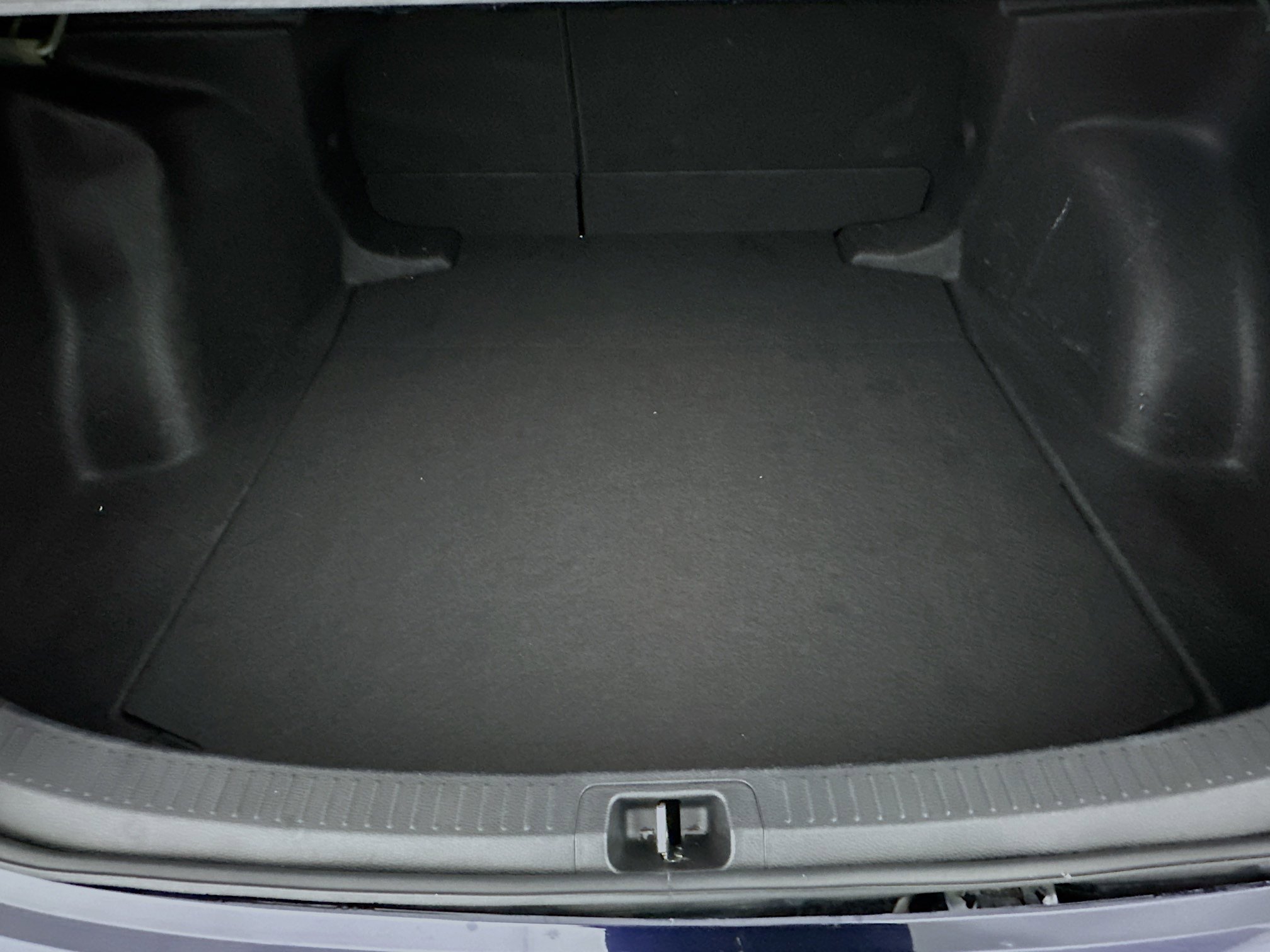 Used 2024 Toyota Corolla LE image 30