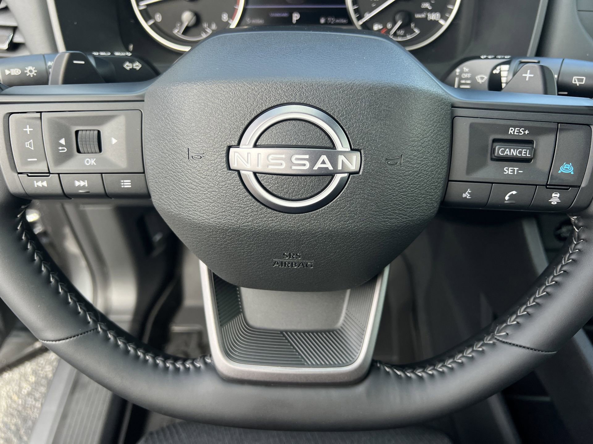 New 2026 Nissan Rogue SV FWD image 8