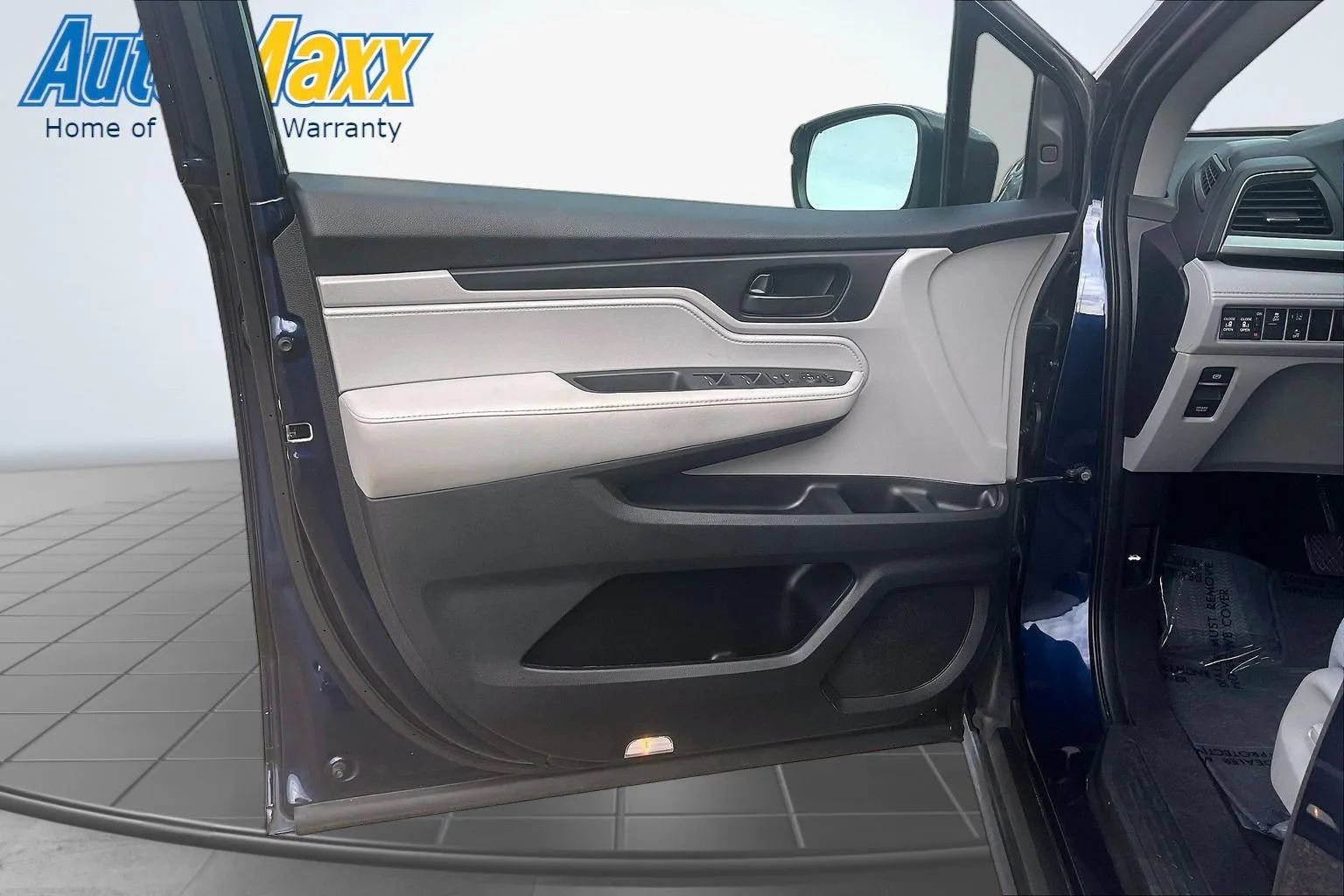 Used 2019 Honda Odyssey EX image 24