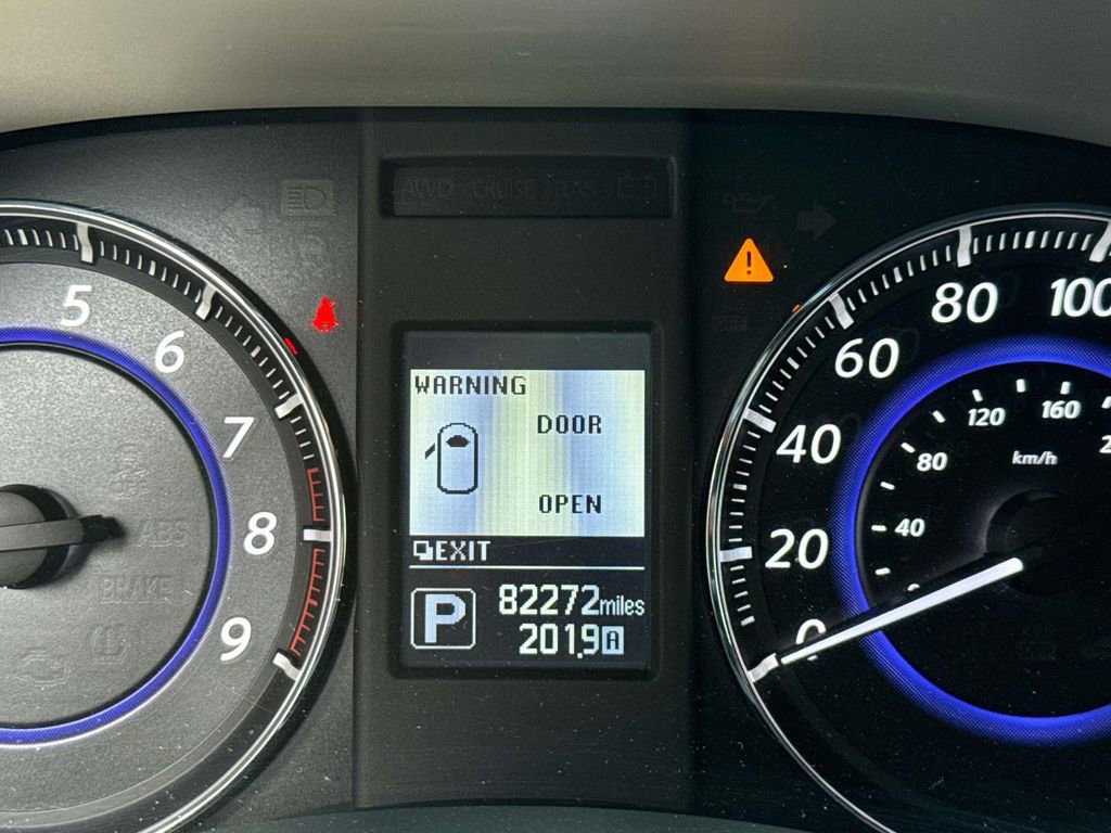 Used 2017 INFINITI QX70 2WD w/ Premium Package image 27