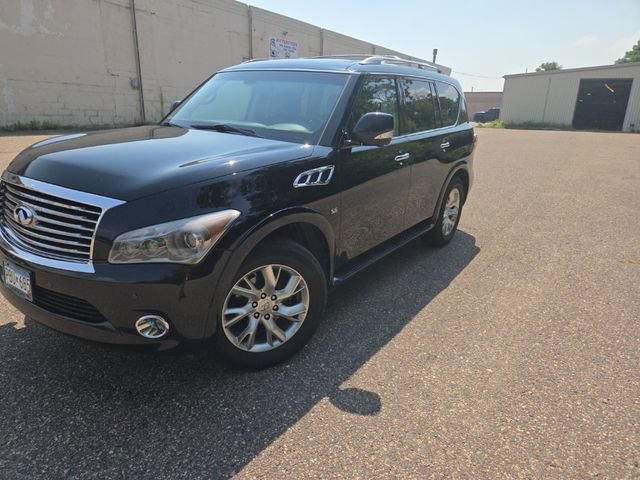 Used 2014 INFINITI QX80 4WD w/ Theater Package image 2