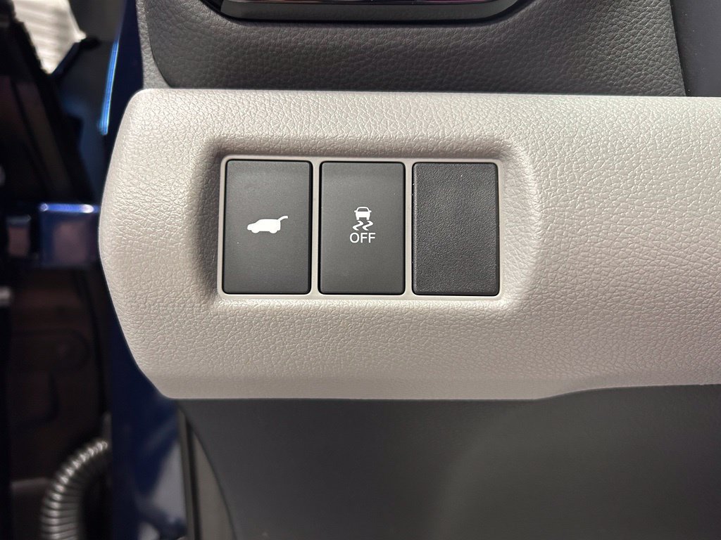 Used 2023 Honda Pilot Touring image 15