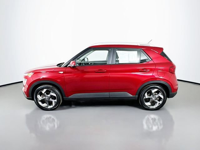Used 2024 Hyundai Venue SEL image 5