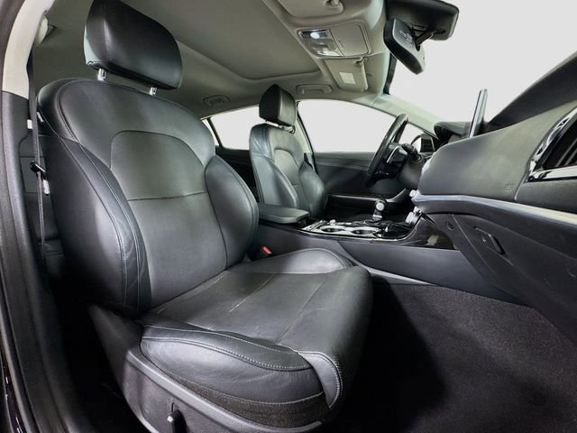 Used 2018 Kia Stinger Premium image 30