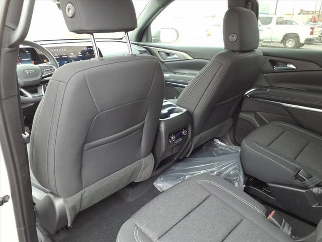 New 2026 Chevrolet Traverse LT w/ Midnight/Sport Edition AWD/4WD image 8