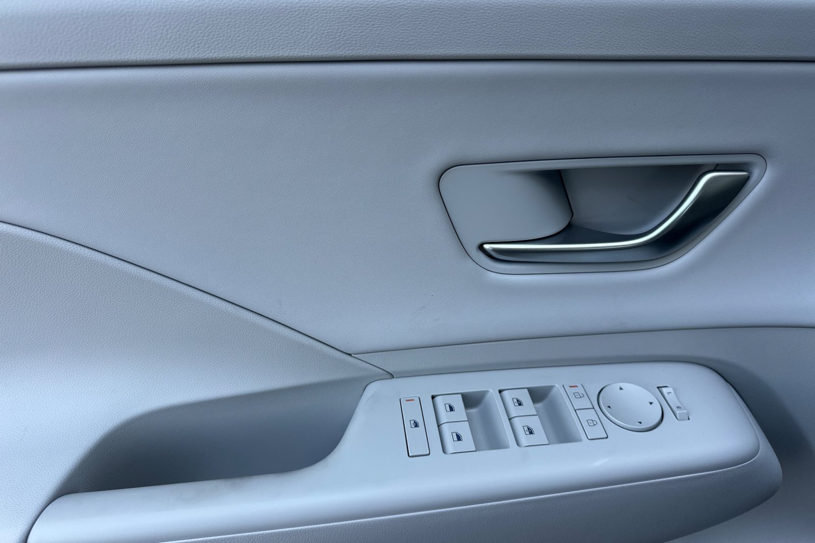 New 2027 Hyundai Kona Limited AWD/4WD image 12