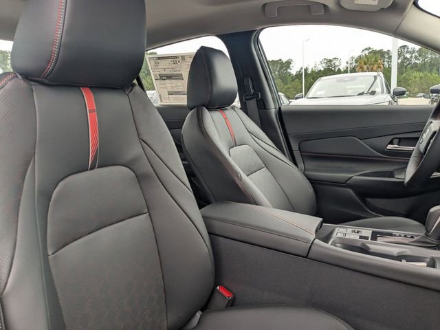 New 2026 Nissan Sentra SR w/ SR Premium Package FWD image 35