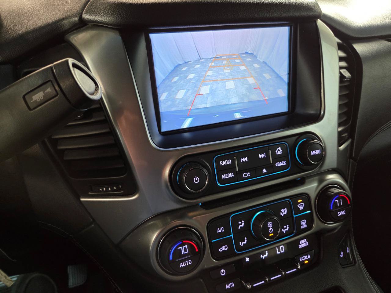Used 2017 Chevrolet Tahoe LT AWD/4WD image 26