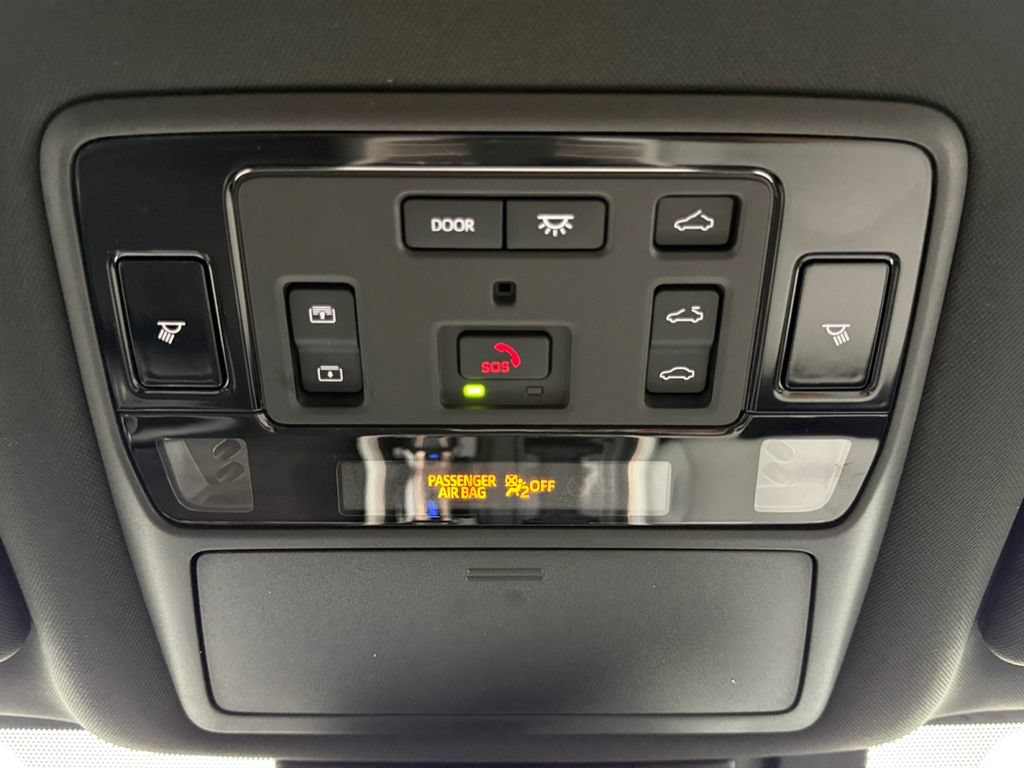 Used 2026 Toyota Grand Highlander AWD Hybrid image 17