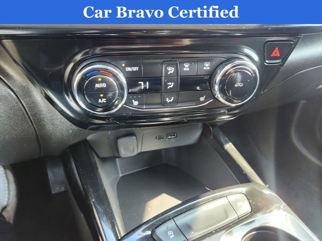 Certified 2024 Chevrolet Trax RS w/ Driver Confidence Package image 11