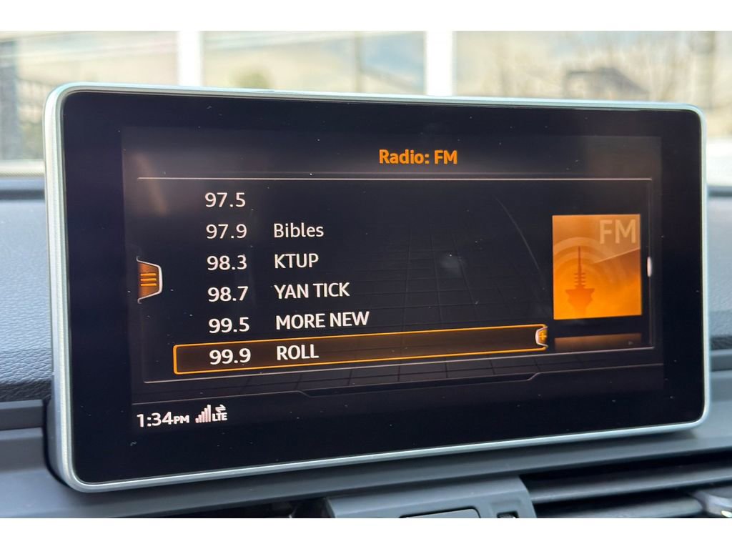 Used 2020 Audi Q5 e Premium Plus w/ Premium Plus Package image 20